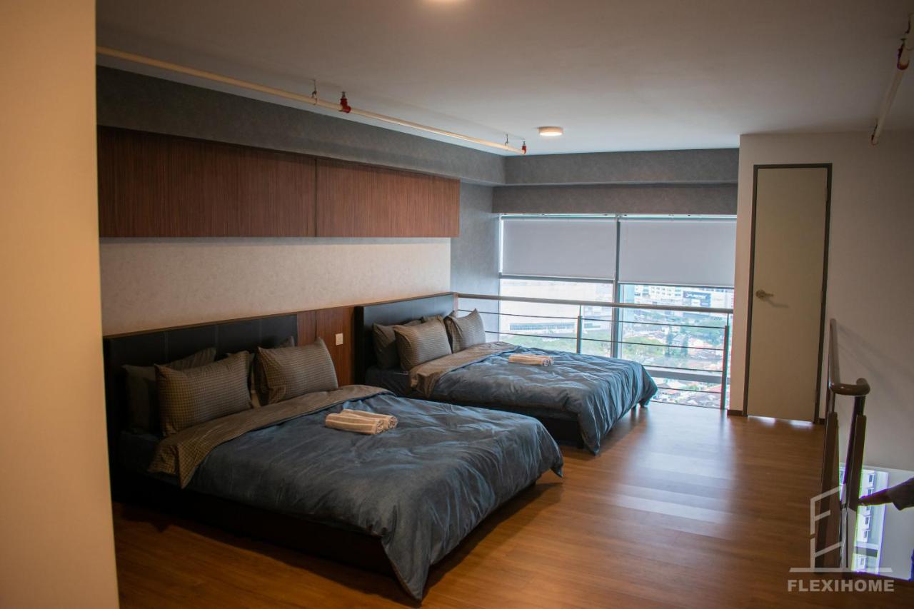 Netflix-Pinnacle Pj, Fantastic City View, 1-6 Guests Designed Duplex Home By Flexihome-My ペタリンジャヤ エクステリア 写真