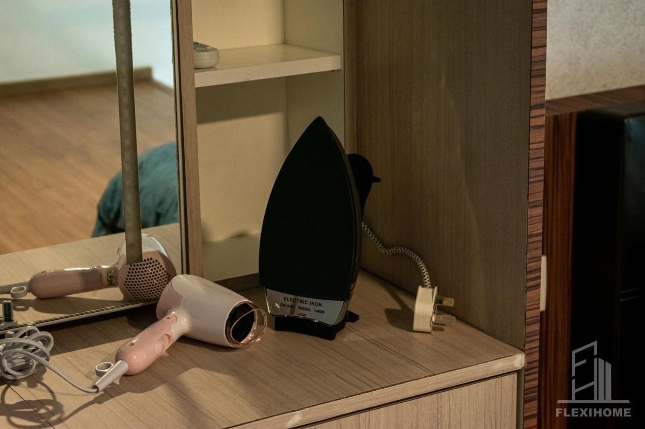 Netflix-Pinnacle Pj, Fantastic City View, 1-6 Guests Designed Duplex Home By Flexihome-My ペタリンジャヤ エクステリア 写真