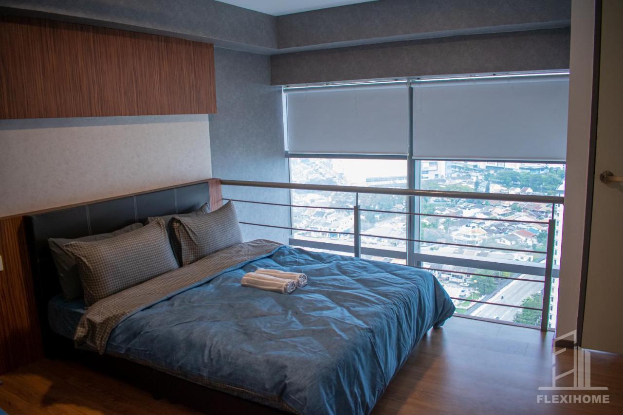 Netflix-Pinnacle Pj, Fantastic City View, 1-6 Guests Designed Duplex Home By Flexihome-My ペタリンジャヤ エクステリア 写真
