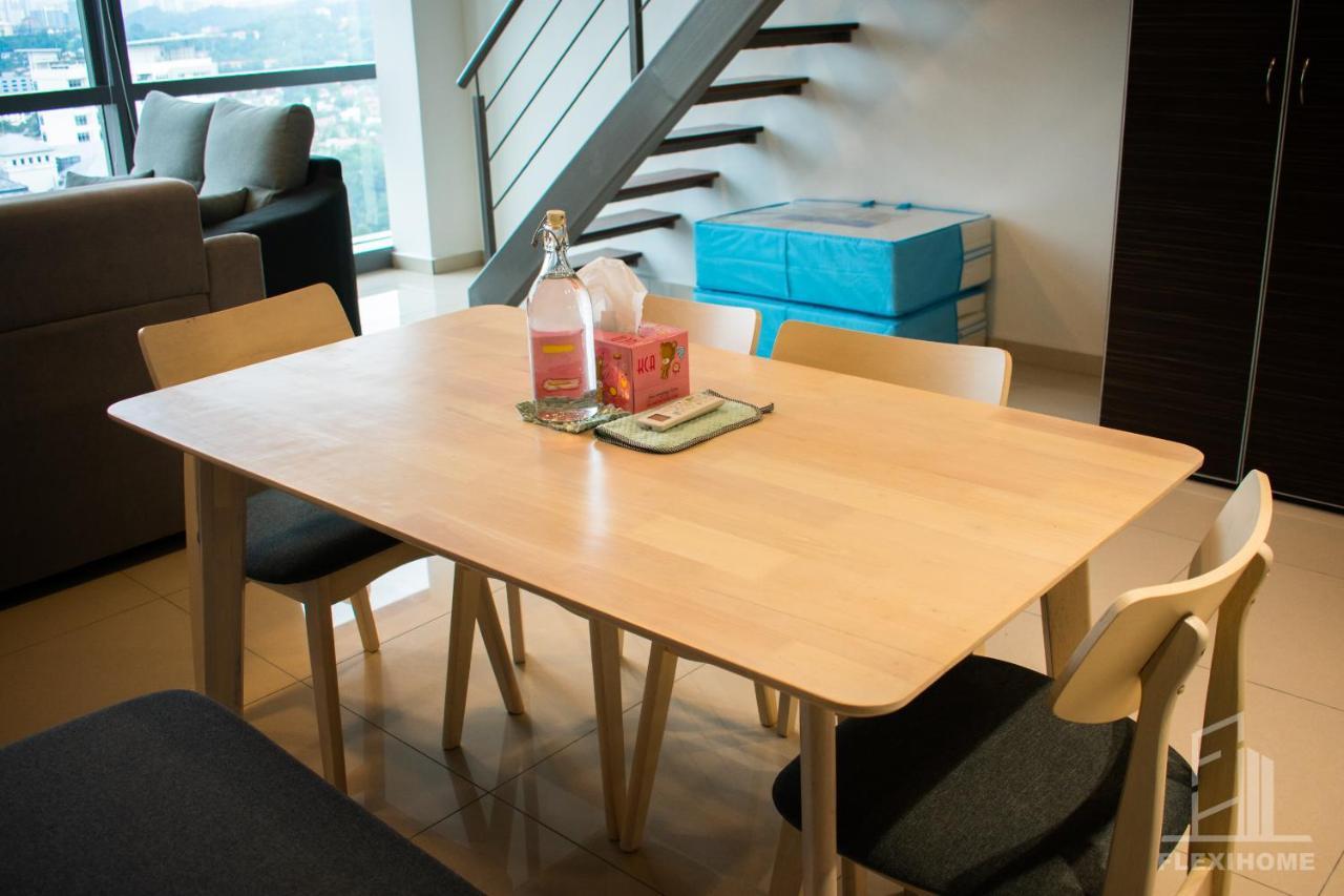Netflix-Pinnacle Pj, Fantastic City View, 1-6 Guests Designed Duplex Home By Flexihome-My ペタリンジャヤ エクステリア 写真