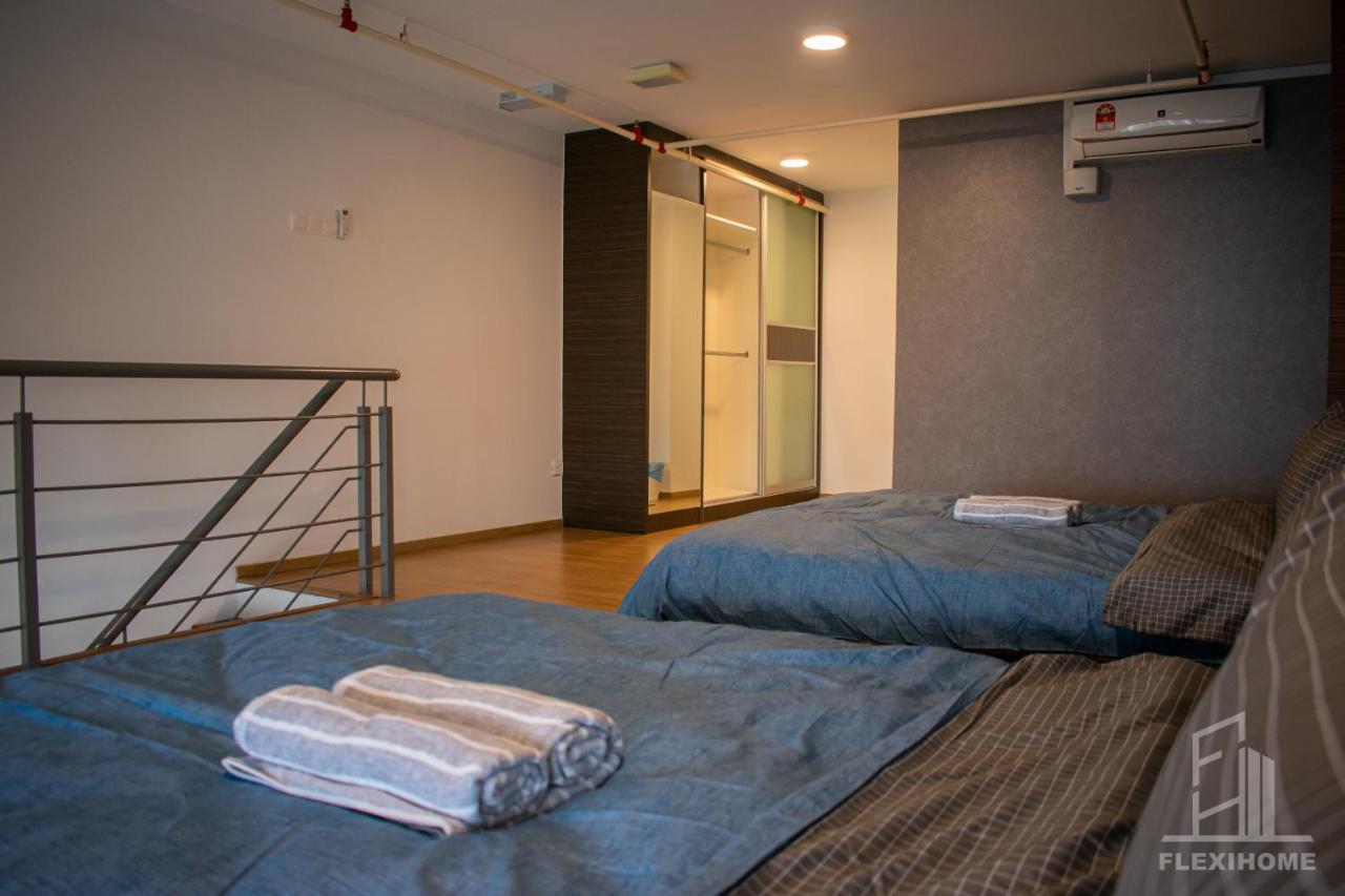 Netflix-Pinnacle Pj, Fantastic City View, 1-6 Guests Designed Duplex Home By Flexihome-My ペタリンジャヤ エクステリア 写真