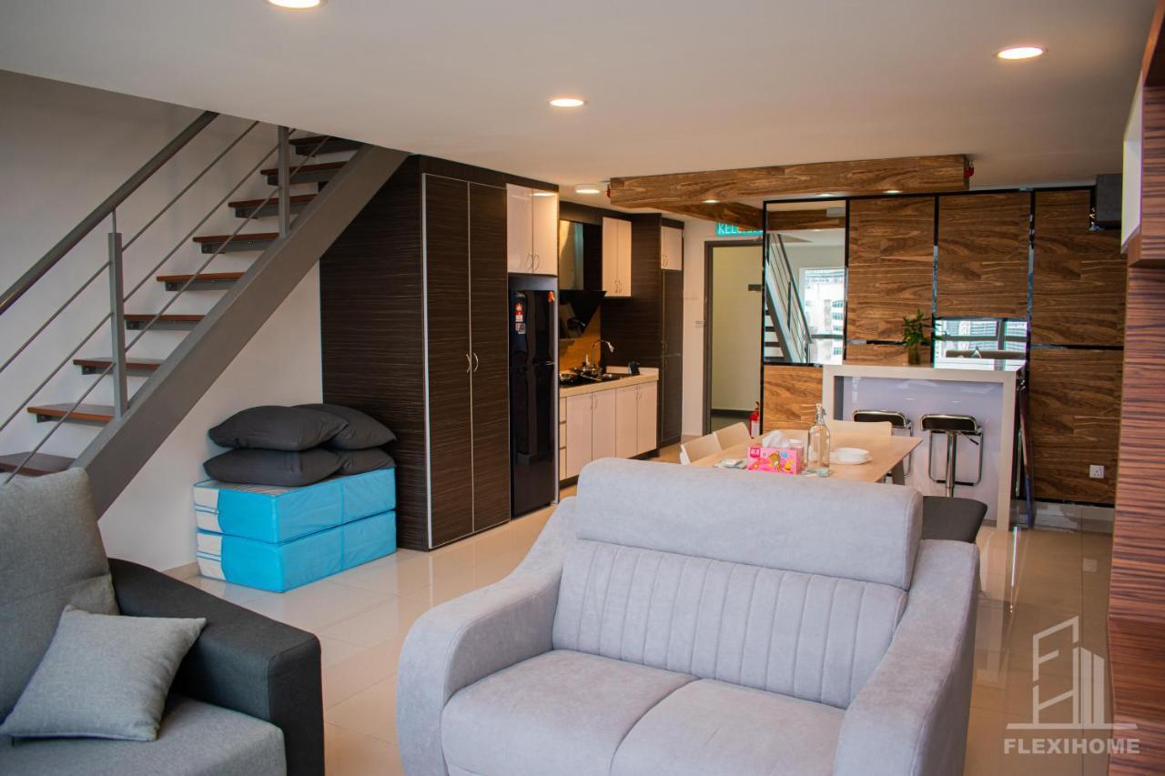 Netflix-Pinnacle Pj, Fantastic City View, 1-6 Guests Designed Duplex Home By Flexihome-My ペタリンジャヤ エクステリア 写真