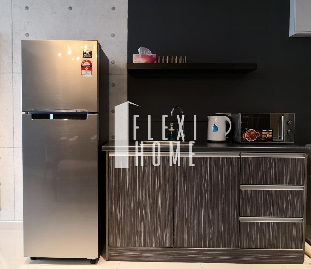 Netflix-Pinnacle Pj, Fantastic City View, 1-6 Guests Designed Duplex Home By Flexihome-My ペタリンジャヤ エクステリア 写真